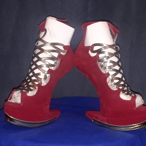 HEELESS WEDGE - Picture 1 of 4